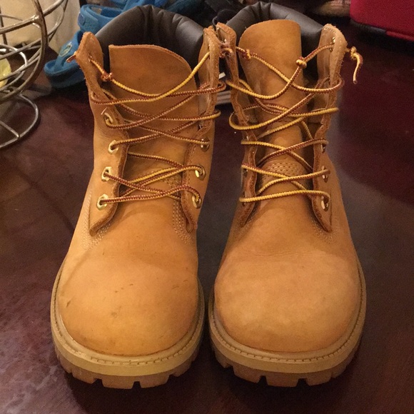 Timberlands - Picture 2 of 7